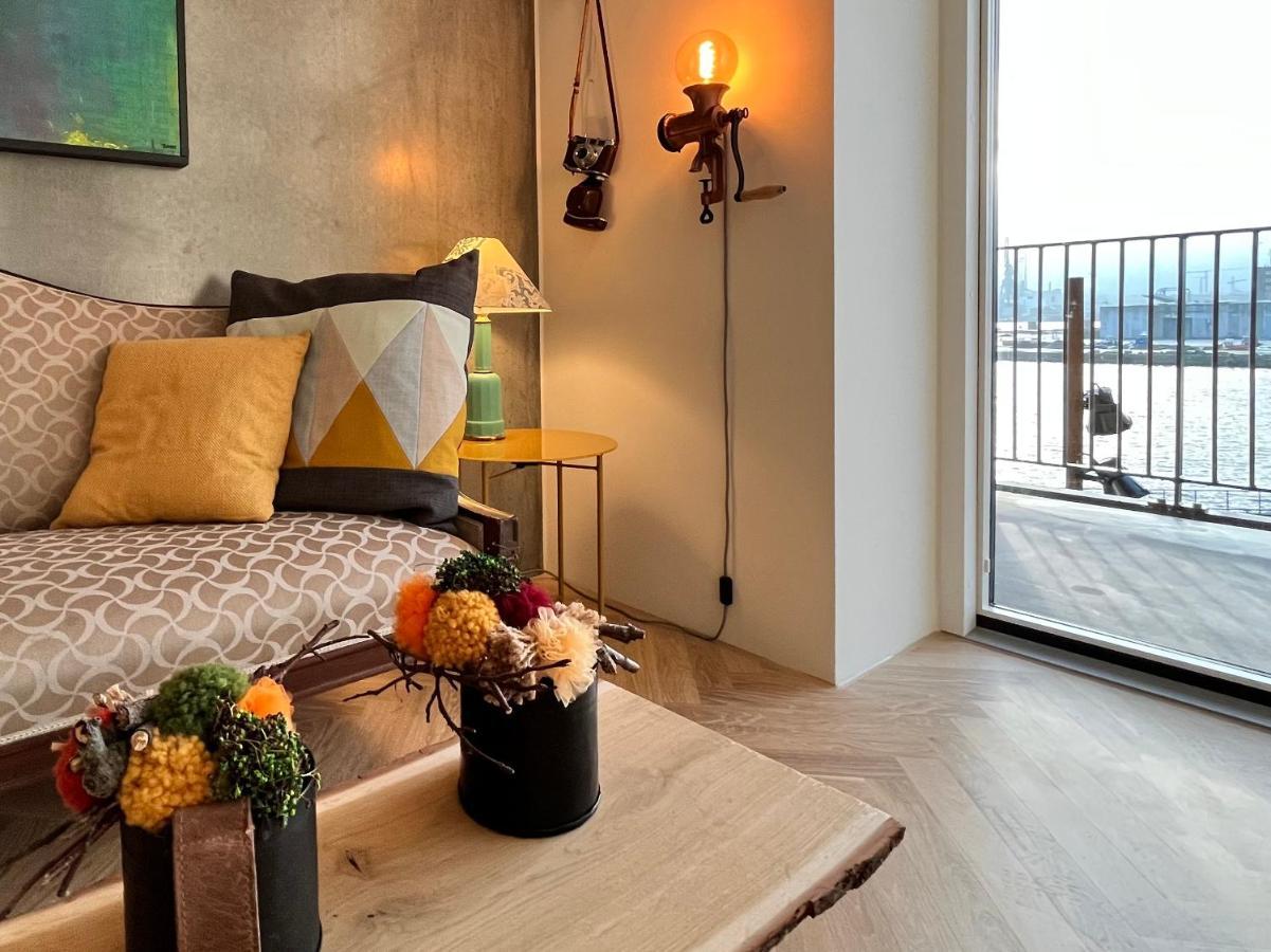 Apartment Directly To Seafront Of Bassin 7 With Big Balcony And Free Parking Århus 外观 照片